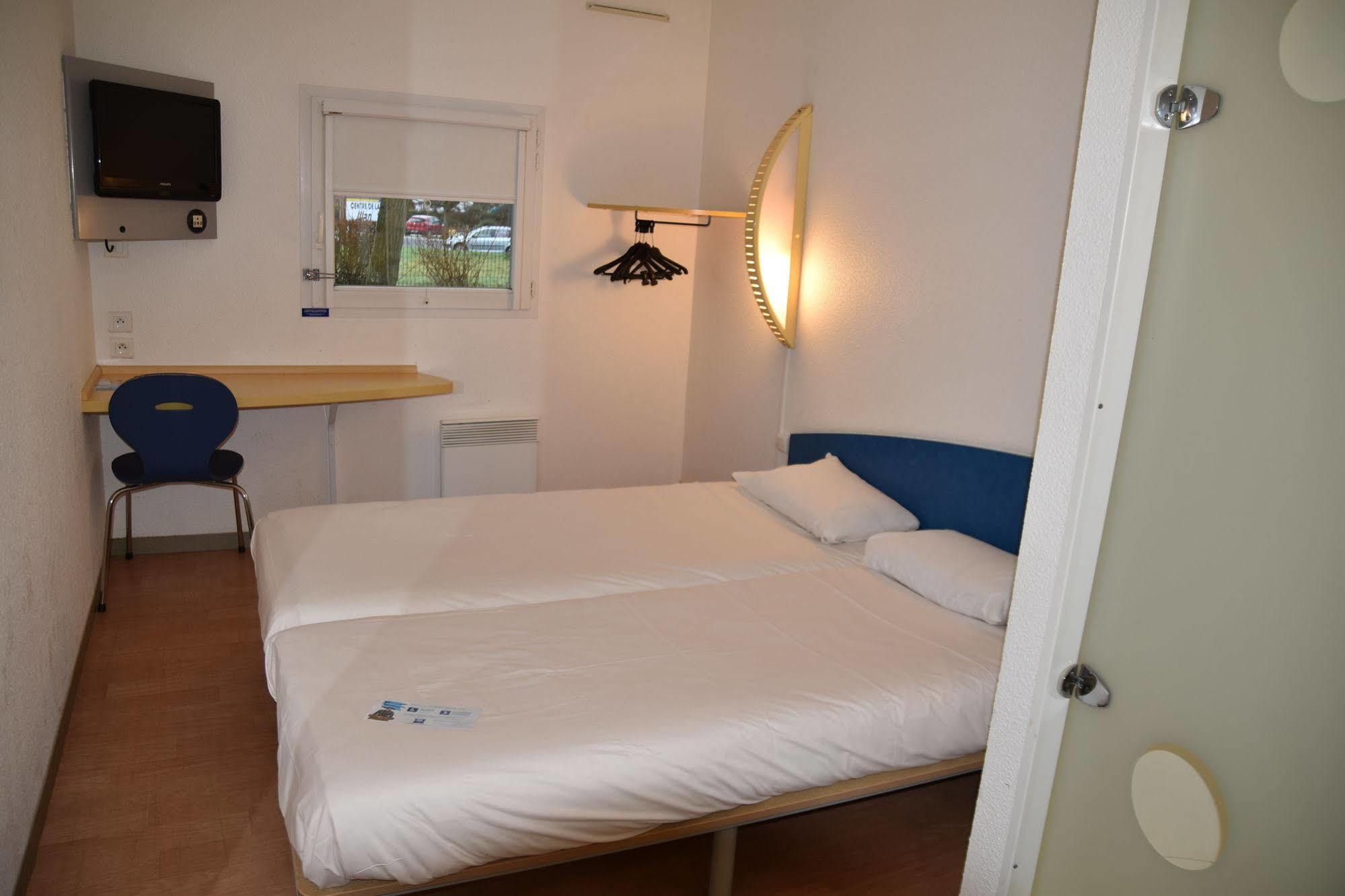 Ibis Budget Rochefort المظهر الخارجي الصورة