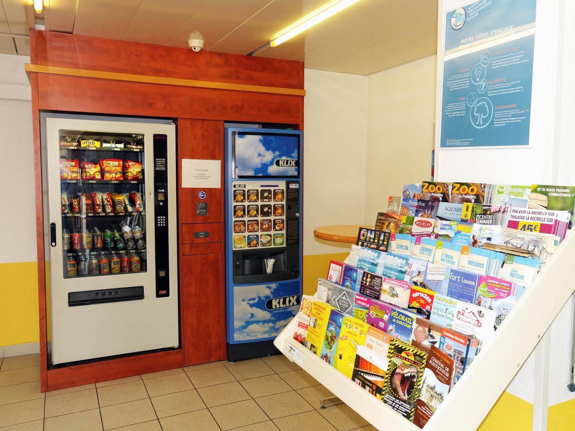 Ibis Budget Rochefort المظهر الخارجي الصورة